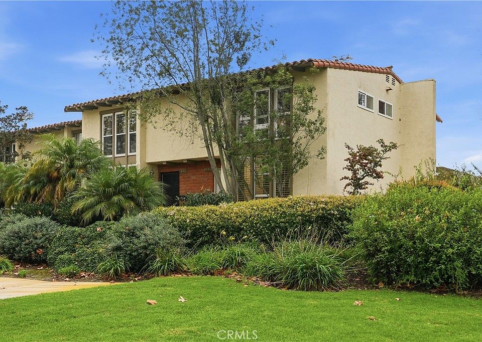 1st image of 2225 Vista Huerta
