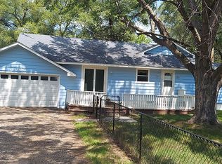 1005 Golf Course Rd, Monticello, MN 55362