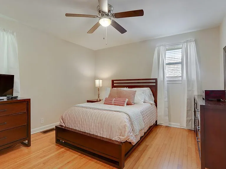 1397 Scott Blvd — Photo 7