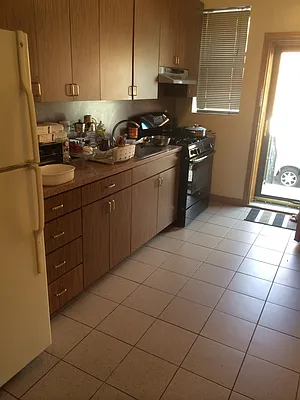 Rented by A Class Realty Long Island City LLC | media 20