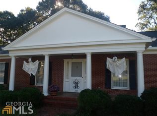 309 Dixon Dr, Gainesville, GA 30501
