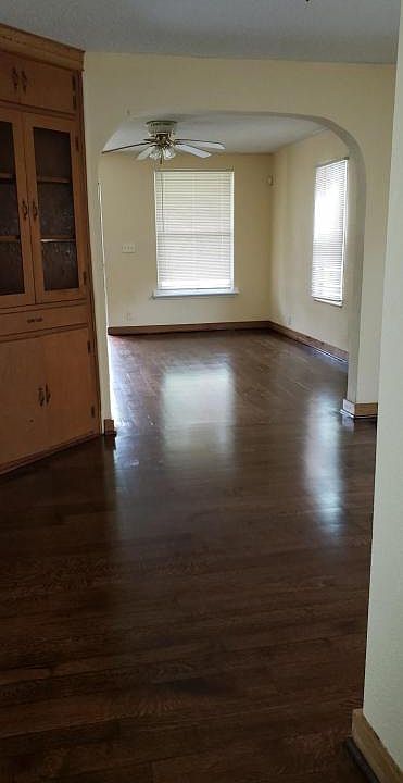 2nd image of 1263 Sumner Ave
