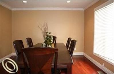 5th image of 4590 Walden Dr