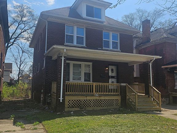 3rd image of 4081 Montgomery St