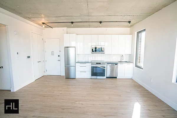 Rented by Highline Residential | media 8