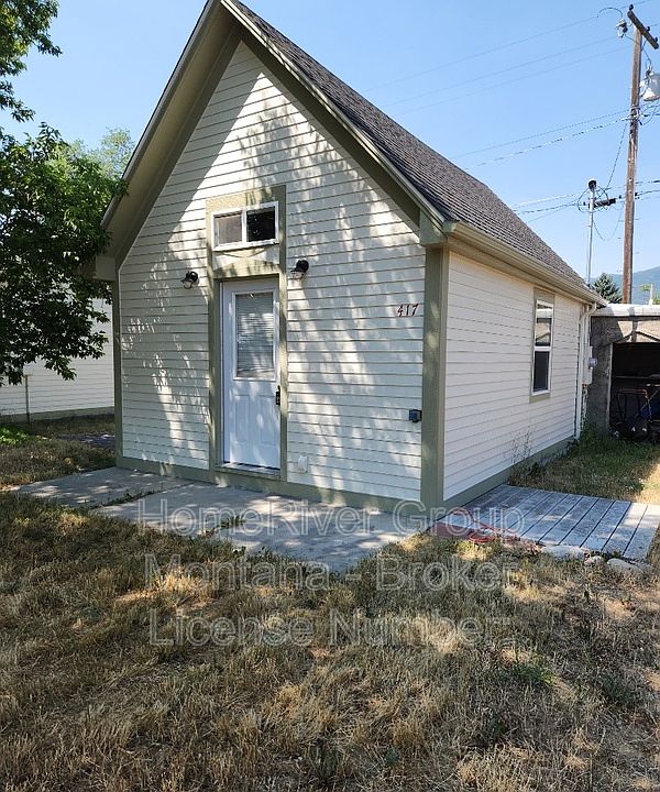1st image of 417 Main St
