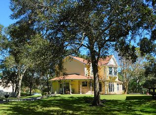 303 County Road 893a, Angleton, TX 77515