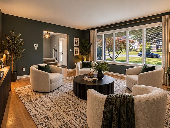 5th image of 9807 Ivy Ln
