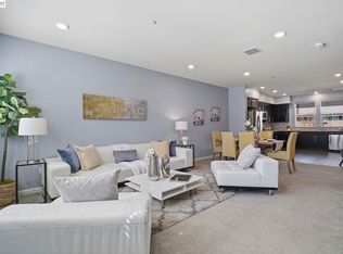 102 Fanuncio Ln, Hayward, CA