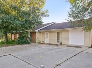888 Behrman Hwy, Gretna, LA 70056