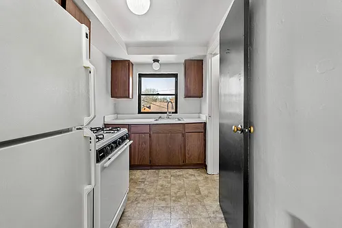 21-62 Melvin Ct Photo 1