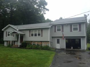 97 Manchester Rd, Steep Falls, ME 04085