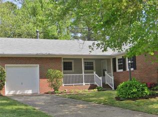 3716 Bedford Ln, Virginia Beach, VA 23452