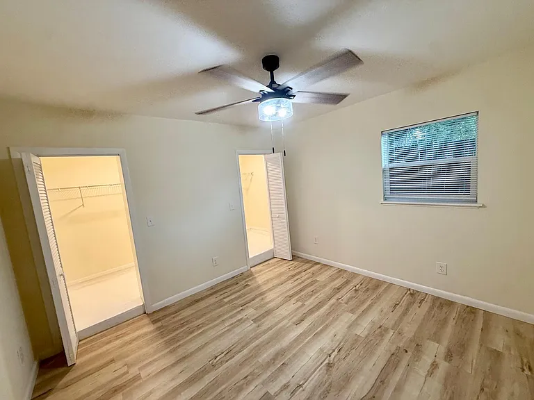 713 Lembo Cir #2 — Photo 12