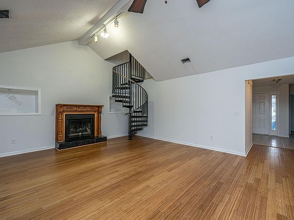 4th image of 1529 Barquentine Dr