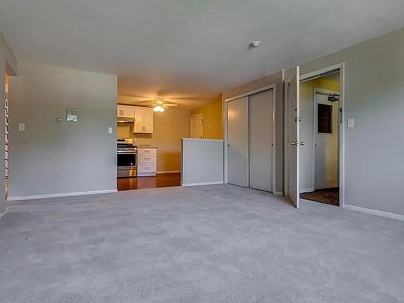 3rd image of 9 Cross St APT 7