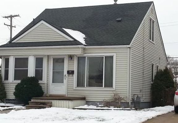 3rd image of 1503 McLain Ave