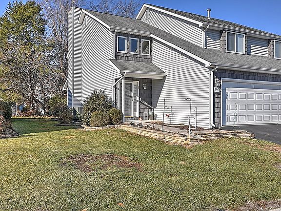 2nd image of 390 Kriswood Dr