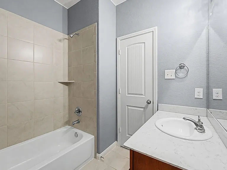 22522 Rustic Valley Ct — Photo 7