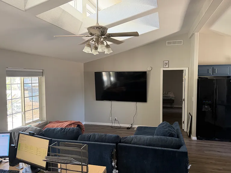 44027 White Mountain Rd — Photo 2