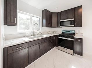 14825 Cohasset St, Van Nuys, CA 91405