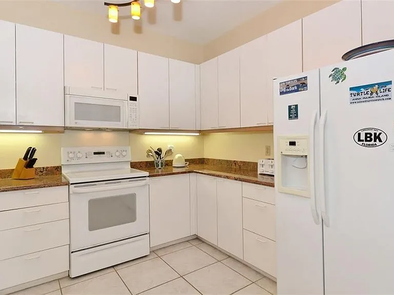655 Cedars Ct #655 — Photo 6