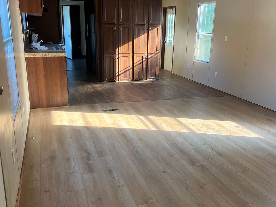 1st image of 28381 Petes Hwy #12