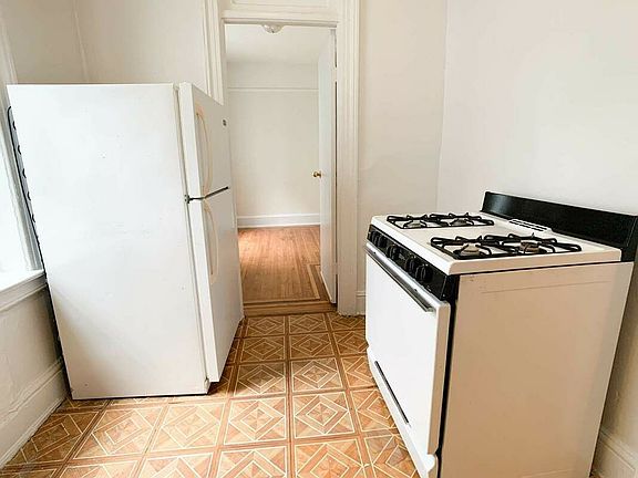2nd image of 22-01 37th Ave #2G