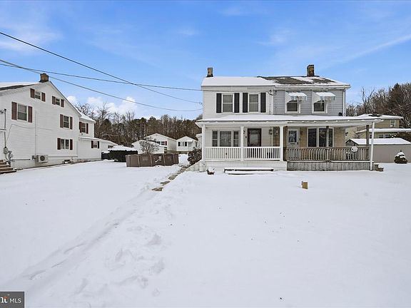 3rd image of 409 Roosevelt Dr
