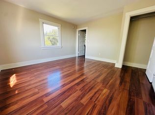 1826 Loma St #3, Santa Barbara, CA 93103