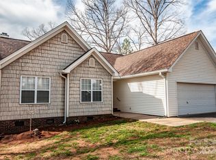 144-150 Greenwich Dr #18, Statesville, NC 28677
