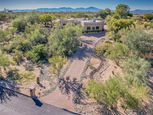 9635 N Calle El Milagro, Oro Valley, AZ 85737