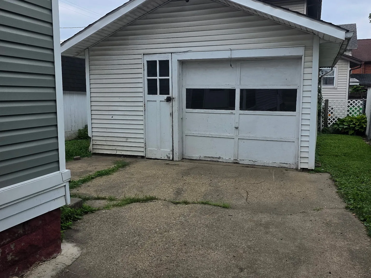 3 bed, 1734 sqft, $1,350 — Photo 3