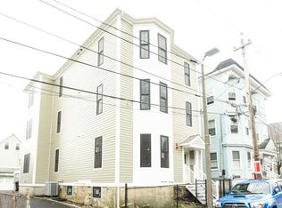 142 Minden St #1, Jamaica Plain, MA 02130