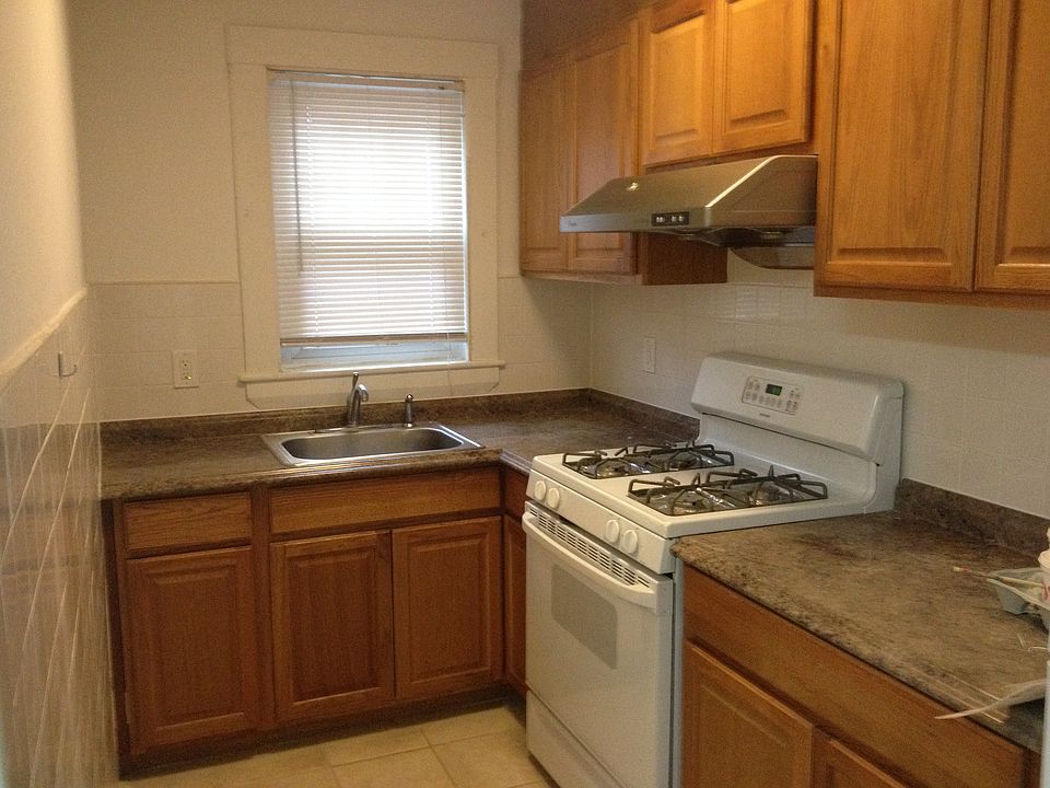 1st image of 7 Gould St