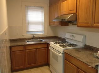 7 Gould St, Quincy, MA 02170