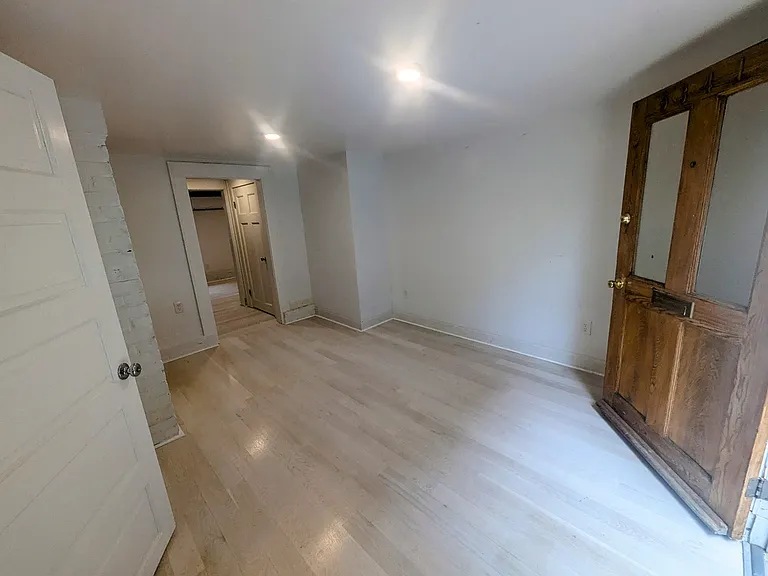 5339 Saint Charles Ave #B — Photo 6