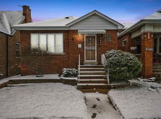 6424 33rd St, Berwyn, IL 60402