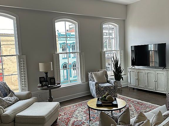 3rd image of 211 Broadway St Unit C