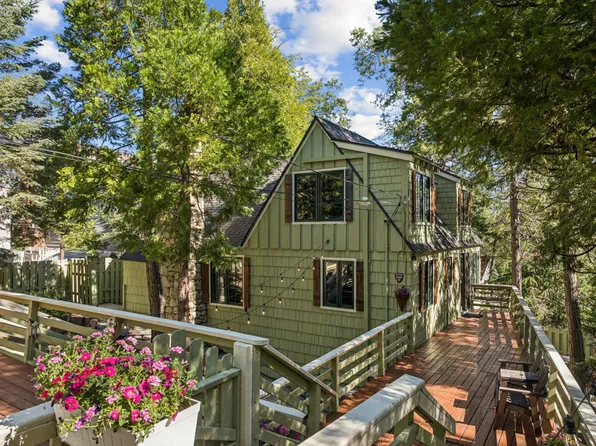 28772 Cedar Dr, Lake Arrowhead, CA 92352