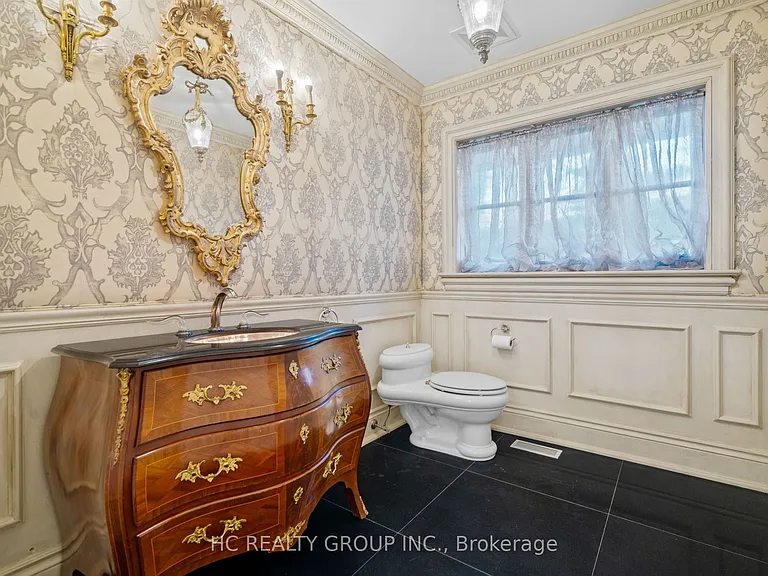 80 Bayview Rdg — Photo 14