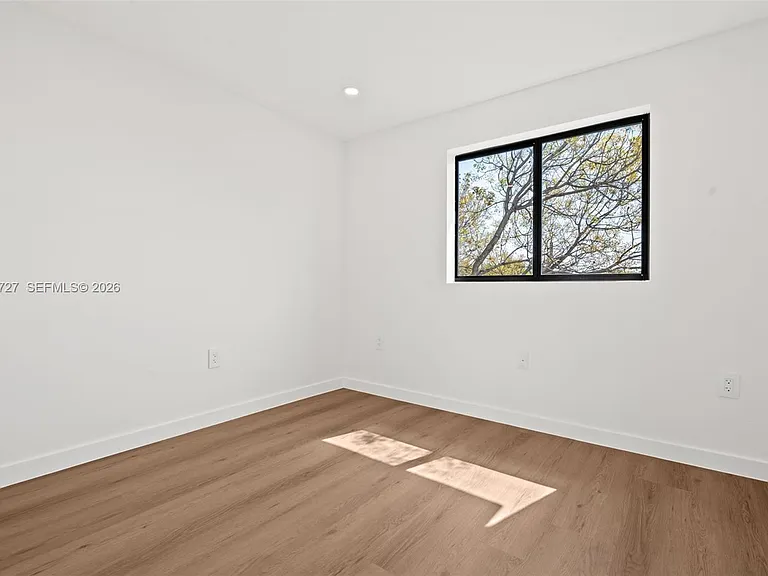 724 NW 55th Ter #724 — Photo 20