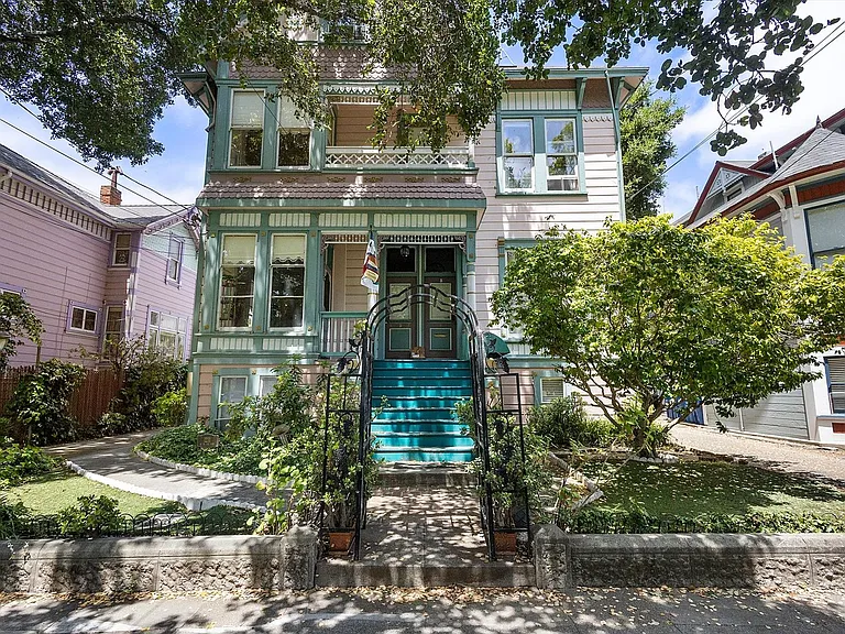 1231 Park Ave #C — Photo 1