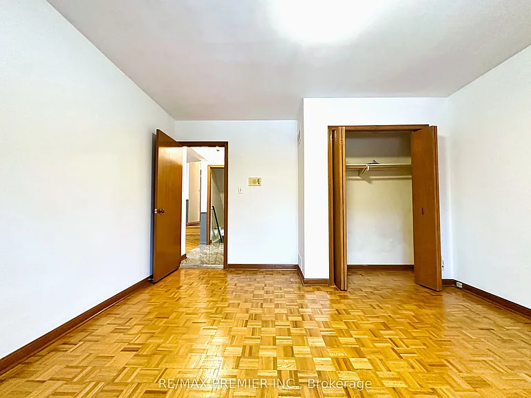 56 Fairchild Ave #MAIN — Photo 24