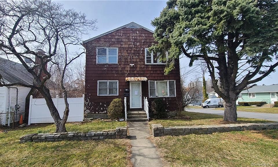 165 Garden Dr, Bridgeport, CT 06606 Zillow