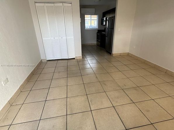 1015 Palm Ave APT 5
