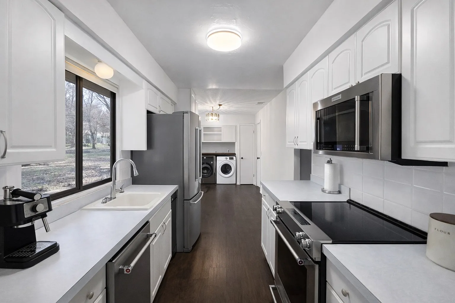 4 bed, 1769 sqft, $2,400 — Photo 4