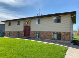 465 W James St #2, Walcott, IA 52773