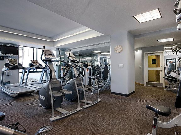 4th image of 1 Daniel Burnham Ct APT 411