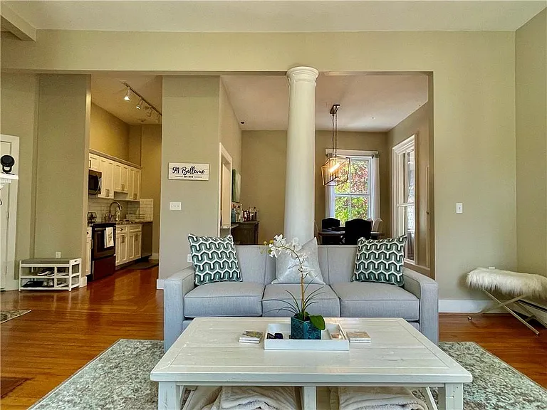 541 Bellevue Ave #4 — Photo 8
